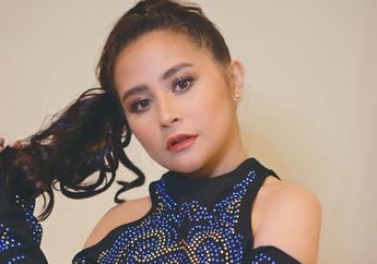 Hadiri Silet Awards 2018, Prilly Latuconsina Tampil Seksi dengan Dress dan Rambut yang Dikuncir Tinggi