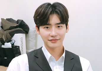 Lee Jong Suk Telah Mengkonfirmasi Tanggal Masuk Wajib Militer!
