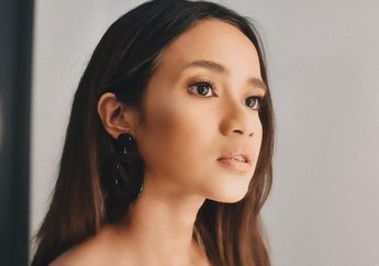 Ini 7 Gaya Kece Audrey Tapiheru, Vokalis Trio 'GAC' yang Charming!