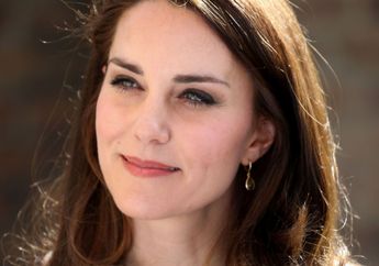 Intip Isi Tas Kate Middleton, Ternyata Tak Ada Uang Tunai Maupun HP Lho