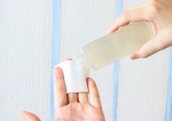5 Exfoliating Toner di Bawah 200 Ribu Biar Kulit Bersih & Cerah!