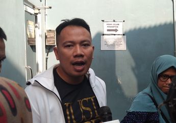 Meski Tak Menikah, Vicky Prasetyo Mengakui Anak Vivi Paris Juga Buah Hatinya