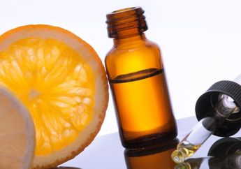 7 Alasan Kenapa Kita Harus Pakai Serum Vitamin C Untuk Wajah Flawless!