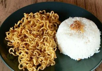 Waspada! Ini yang Akan Terjadi Pada Tubuhmu Jika Konsumsi Mi Instan Campur Nasi