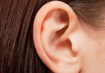 Studi Baru: COVID-19 Bisa Sebabkan Gangguan Pendengaran Permanen!