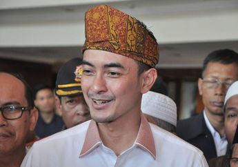 Jadi Artis Agar Tak Bebani Orang Tua, Inilah Perjalanan Karier Zumi Zola Sebelum Akhirnya Terjun ke Dunia Politik