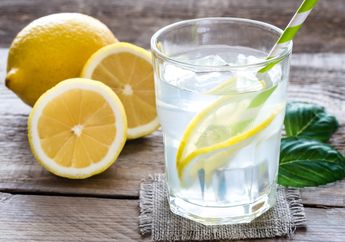 Cuma #5menitaja Minum Air Lemon Hangat Setiap Pagi Selama Seminggu, Perempuan Ini Terkejut dengan Perubahan Tubuh yang Dirasakan