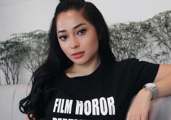 Enggak Membosankan, Intip 7 Cara Nikita Willy Tampil Stylish Pakai Kaos!