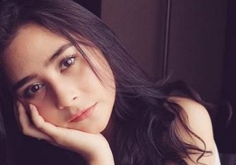 Banjir Hujatan Karena Komentarnya Soal Tolak Nikah Muda, Prilly Latuconsina Masak Nasi Goreng Nuklir