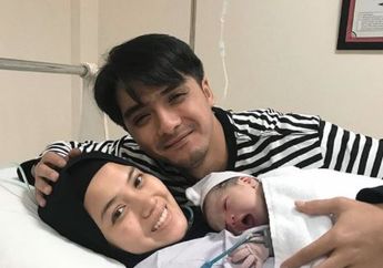 Ricky Harun Umumkan Nama Anak Ke-3, Maknanya Indah Seperti Cahaya