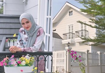 Jadi Mualaf hingga Dinikahi Pengusaha Tajir, Artis Cantik Ini Hidup Makmur di Hunian Super Mewah dengan Ruang Tamu Mentereng, Perapian Palsu di Tengah Rumah Bikin Tercengang!