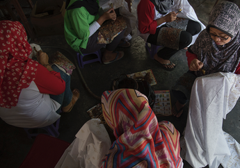 Patut Dicoba Fotografi Batik Khas Cepu - Blora. Dijamin Bisa Ketagihan