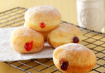 Resep Membuat Donat Duo Filling Cocok Temani Pagi yang Manis