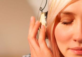 Begini Cara Mudah Dengarkan Musik di Youtube Sembari Buka Aplikasi Lain