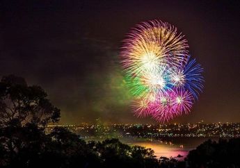 Tahun Baru 2019 : 4 Kota di Indonesia Melarang Kembang Api di Perayaan Malam Pergantian Tahun