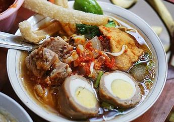 Review Bakso Titoti, Bakso Kesukaan Ganjar Pranowo yang Kekal Karena Kikil