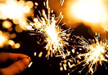4 Cara Rayakan Tahun Baru 2019 Tanpa Kembang Api tapi Tetap Meriah, Kepoin yuk!