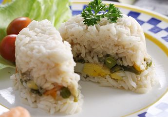 Masak Apa Besok? Sajikan Nasi Tim Udang Telur Untuk Menu Sarapan Lezat