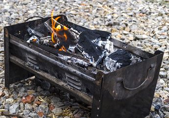 Deretan Jenis Arang untuk BBQ Malam Tahun Baru, Ada yang Gampang Banget Menyala, Lo!