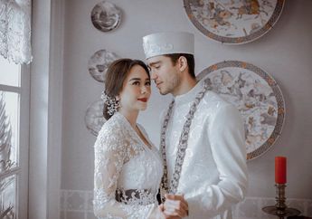 Terungkap Status Suami Aura Kasih, Ternyata Seorang Duda dan Memiliki Anak