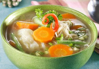 Resep Sup Sayur Misoa Enak Dibuat Dengan 4 Langkah Super Mudah!