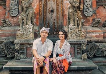 5 Foto Vanessa Angel dan Pacarnya Sebelum Sang Aktris Terciduk Bersama Pria Lain di Kamar Hotel karena Prostitusi Online, Tampak Mesra Banget!
