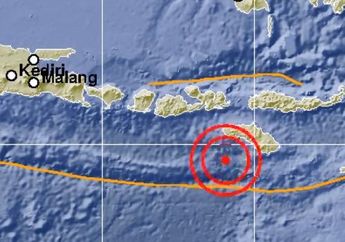 Usai Gempa 7 SR, Warga Ternate Mengungsi karena Berpotensi Tsunami