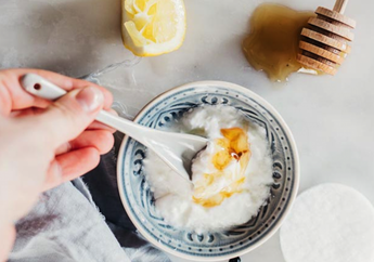 DIY Krim Pemutih Super Mudah Untuk Jadikan Wajah Cerah Dalam Sehari!