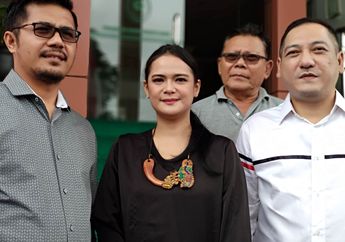 Shezy Idris Curahkan Isi Hati, Katakan Suami Hanya Numpang Makan Selama 7 Tahun Padanya