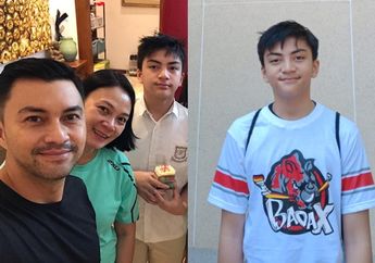 Genap Berusia 13 Tahun, Intip Potret Ganteng Putra Kandung Anjasmara dan Dian Nitami