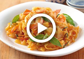 (Video) Resep Kwetiau Goreng Udang Sederhana, Ide Makan Siang Simpel Nan Lezat
