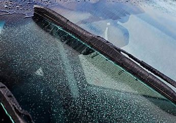 Isi Ulang Air Wiper, Jangan Dicampur Dengan Air Sabun