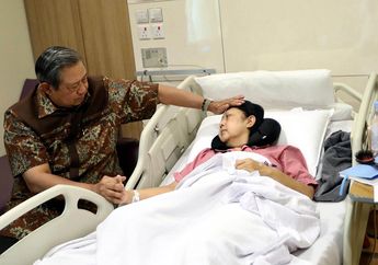 Idap Kanker Darah, Foto SBY Temani Ibu Ani Bikin Kita Meleleh