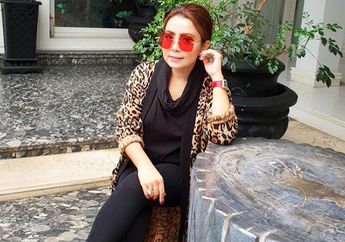 Kulineran Bareng, Wajah Saudara-saudara Mayangsari Jadi Sorotan, Cantik dan Mirip Semua!