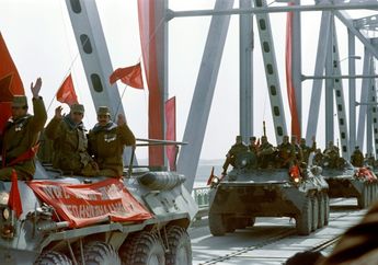 Lelah Berperang, Ini Detik-detik Soviet Mundur dari Afghanistan 30 Tahun Lalu
