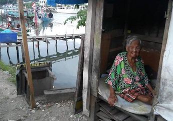 Kisah Pilu Nenek yang Hidup di Gubuk Mungil Tepi Kota Padang, Hanya Andalkan Makan dari Tetangga