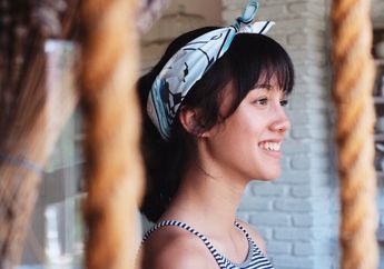 5 Cara Anak Tora Sudiro, Nabila Sudiro Tampil Kece dengan Outfit Plaid!