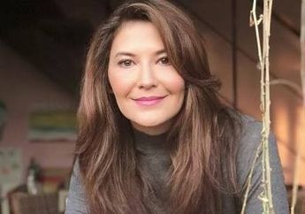Potretnya Berbikini di Tepi Kolam Renang Ramai Menjadi Perbincangan, Tamara Bleszynski: "Berisik Banget Sih!"