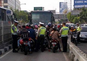 Awas! Kamera E-Tilang, Incar Tukang Serobot Jalur Busway