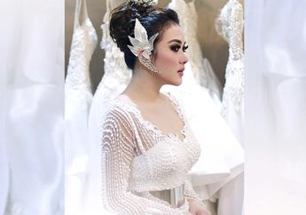 Dikabarkan akan Menikah, Ini Deretan Penampilan Syahrini Pakai Kebaya Modern Rancangan Desainer Ternama
