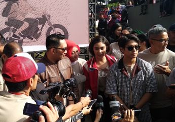 Ridwan Kamil, Iqbaal Ramadhan dan Pemain Film Dilan 1991 Meresmikan Dilan Corner