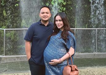 Selamat! Momo Geisha Dikaruniai Anak Pertama