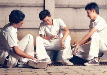 Rehat Abis Lulus SMA? Ini 7 Hal yang Bisa Dilakuim Biar Gap Year Lo Produktif