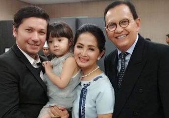Sempat Cicipi Pahitnya Perceraian yang Juga Menimpa Gading Marten, Roy Marten Buktikan Kini Bahagia Usai Nikah Lagi Dengan Anna Maria hingga Bongkar Alasan Dekati Sang Istri: Dia Ketipu