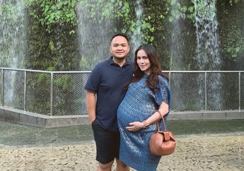 Serba Pink dan Manis, Intip Kamar Bayi Momo Geisha yang Dilengkapi Mainan Lucu!