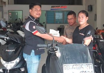 Ngebet Boyong NMAX, Emak-Emak Manado Serahkan Rp 20 Jutaan Uang Koin