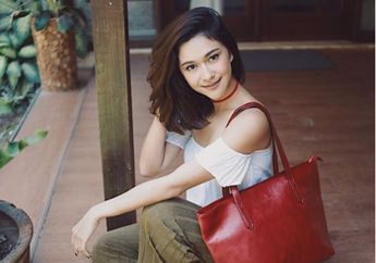 Jarang Tampil di Televisi, Nana Mirdad Terlihat Super Seksi Kenakan Bikini Motif Batik yang Jadi Sorotan!