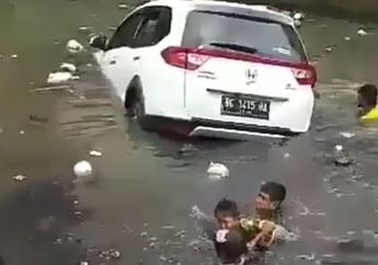 Honda BR-V Nyemplung Sungai, Ternyata Gegara Motor