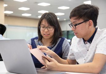 Wisuda Pertama untuk Apple Developer Academy di BSD