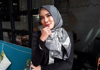 Tak Ada Ide, Fitri Tropica Lebih Memilih Gaya Hijab Mengikuti Teman